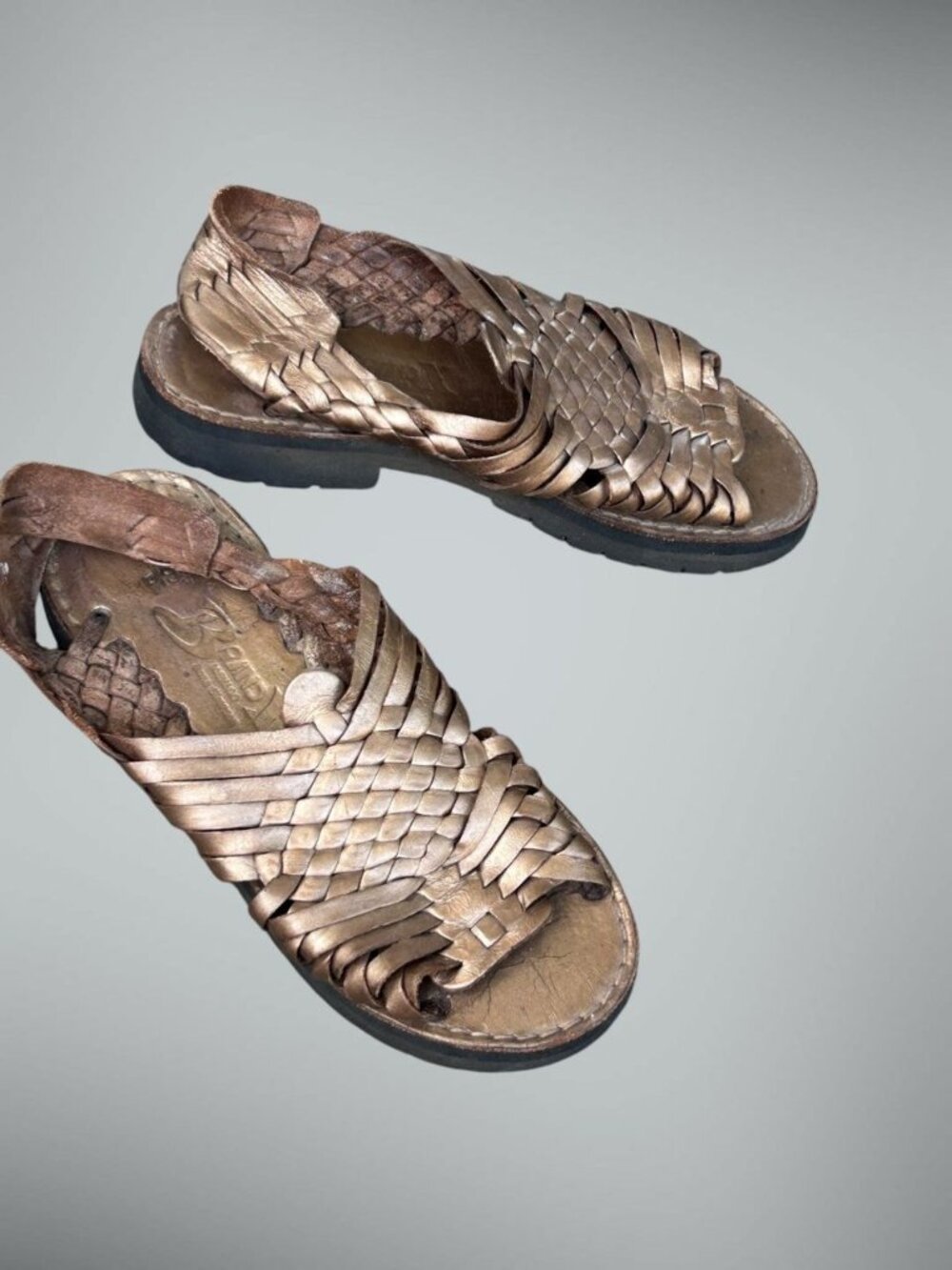 Brand X Mexican Huaraches Gold Woven Leather Size 6.5